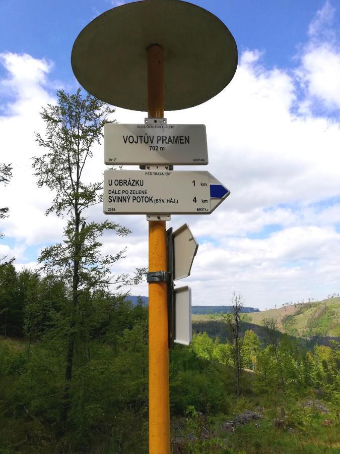 Penzion Edelstejn Petrovice  Exteriör bild